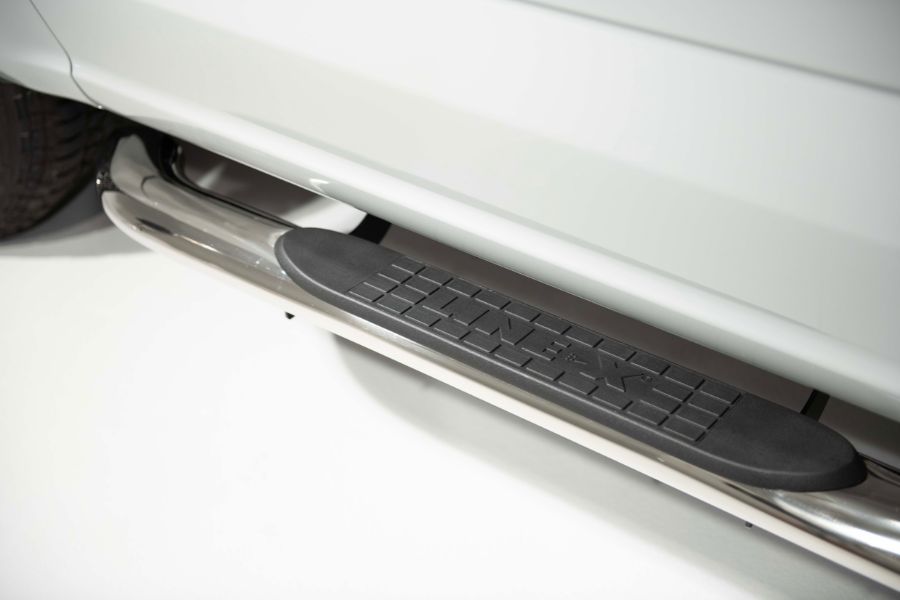 Westin Pro Traxx 4 Stainless Oval Nerf Bars Westin Pro Traxx 4 Stainless Oval Nerf Bars