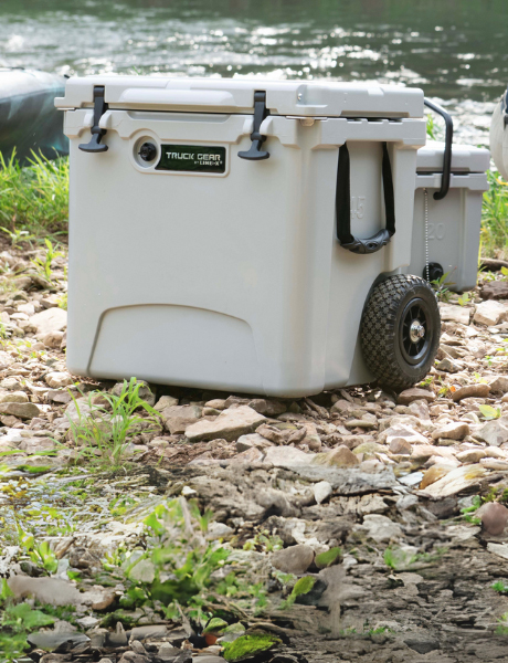 EXPEDITION A/T COOLER